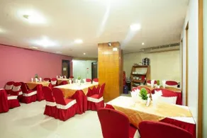 Hotel Rose Garden - Image 3