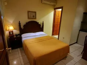 Hotel Villa Florencia Zona Rosa - Image 4