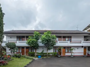 Narima Resort Hotel - Image 5