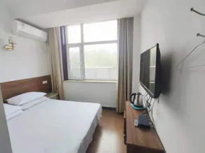 Shendong Hotel (Shenzhou East Expressway Exit Branch) - Image 3