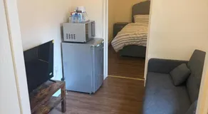 Apartment Sleeps 2 - Image 2