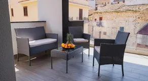 AVA VACATION HOME - Image 4