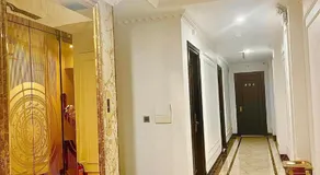 Gold Hotel Luxury - Tu Son - Image 3