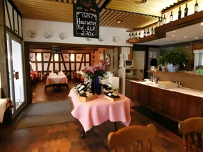 Aparthotel Deutschmeister - Image 3