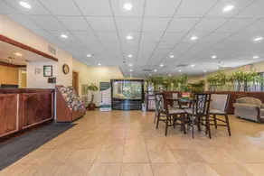 Quality Inn - Dickson - Image 3