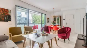 Modern Apartment next the Beach - Image 2