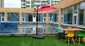 Hubin International Youth Hostel - Image 3