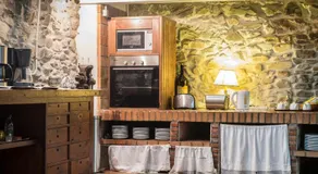 La Casa Del Reloj - Image 2