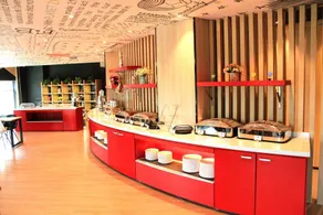 Ibis Urumqi Airport Degang Wanda - Image 3