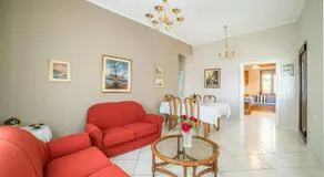 Family House with Garden - Image 2