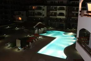 Robinson Beach apartment - Image 1