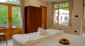 Sharan Stay - Image 5