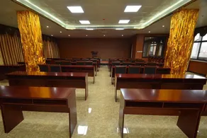 Songfuyuan Business Hotel - Image 4