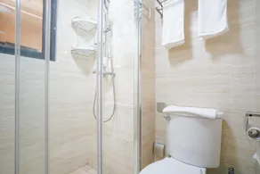 Rachel’s Apartment in Guilin - Image 4