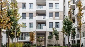 Dob36 Apartment with FREE Private PARKING and BALCONY - Image 4