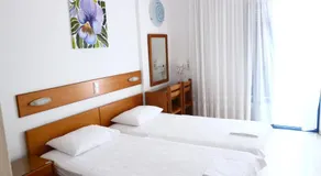 Danae Hotel - Image 2