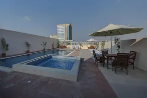Orchid Vue Hotel - Image 2