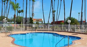 Victoria Palms Inn and Suites - Image 2