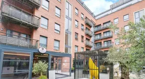 Liverpool City Centre Apartments - East Village - Image 3
