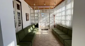 Kiss Villa - Image 3