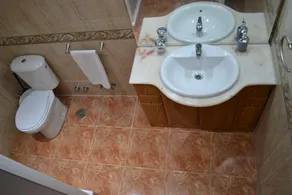 Appartement-Premium-Salle de bain privée-Vue sur la cour-Terrace (B5EV) - Image 1
