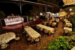VRCLUB – VILLA RIDENTE - Image 2