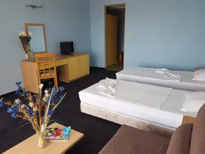 Kalofer Hotel - Image 3