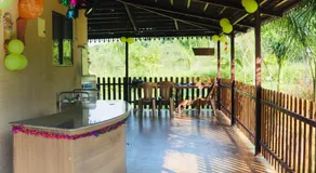 1000 SILVERS -Farm Stay - Image 3