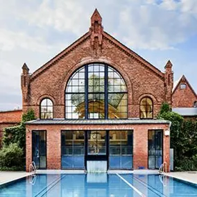 Sonnenschein am Modezentrum Hamburg - Image 3