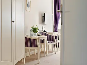 Ambasadorski Residence - Image 3