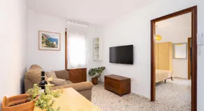 TenoHomes Cozy Rustic Home with Terrace & Views - Image 2