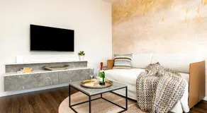 Deluxe Apartment mit Tiefgarage in Nähe Messe-BMW-Porsche-DHL-Flughafen-Flugzeugwerk der Deutsche Aircraft - Image 2