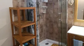 Chambre en ville dans un esprit campagne - Image 2