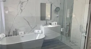 Hotel Malaga Picasso - Image 2