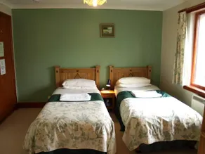 Arle Lodge - Image 2
