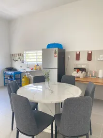 KakaHomestay Yarra Park 12pax karaoke - Image 5
