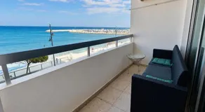 Sea View 1BR With Pool Access - Image 5