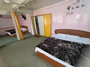 Lake Boulevard Guest House - Image 2
