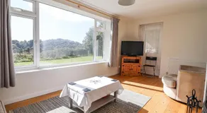 Tapps Lodge - Image 2