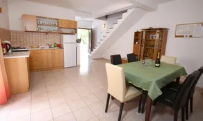 Apartment Neda A3 Splitska, Island Brac - Image 2