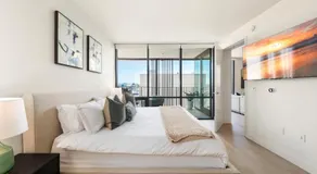 The Rose Quartz - Rooftop Pool, Gym Glamorous Santa Monica 2BR - Image 2