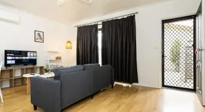 Chic 2BR in the heart of South Albury - Image 2