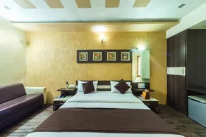 Hotel Rudra Regency - Image 2
