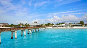 RARE FIND COASTAL COZY BRIGHT 2BR 2BATH HOME! 10MINS AWAY TO THE BEACH! - Image 4
