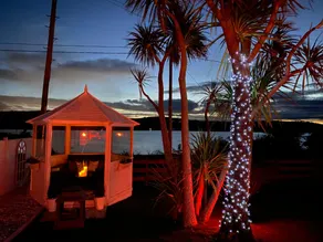 Seaview Cottage on the Island - Image 5