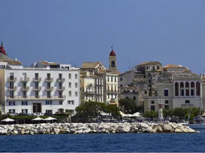 Apartment in Corfu with Stunning Sea Views - Image 4