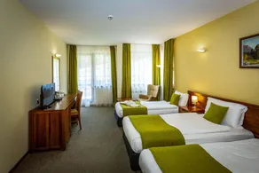 Club Hotel Yanakiev - Image 2