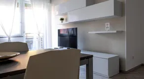 Home Hotel - Image 3