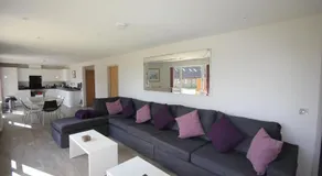Flintstone Cottages - Image 2