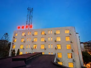 Bell Tower Hotel - Image 4